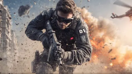 A soldier sprints desperately through a destroyed urban battlefield, with flames and explosions erupting behind him, scattering debris in all directions. His expression is resolute, his eyes sharp and intense. In slow motion, chunks of rubble and shrapnel whip past him. The camera tracks him head-on in a close-up shot, capturing every detail of his movements and determination. Overhead, helicopters circle, while bursts of fire illuminate the smoke-filled environment. The entire scene is filmed in 70mm cinematic format, with a strong war-torn atmosphere, filled with dust, scorch marks, and pervasive chaos.