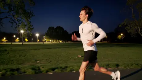 Replace the sky with the night，add the light